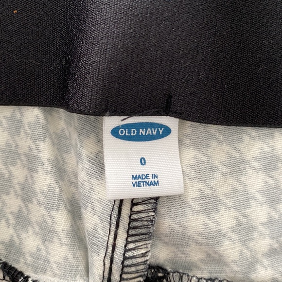 Houndstooth Stretch Pants - Picture 3 of 3